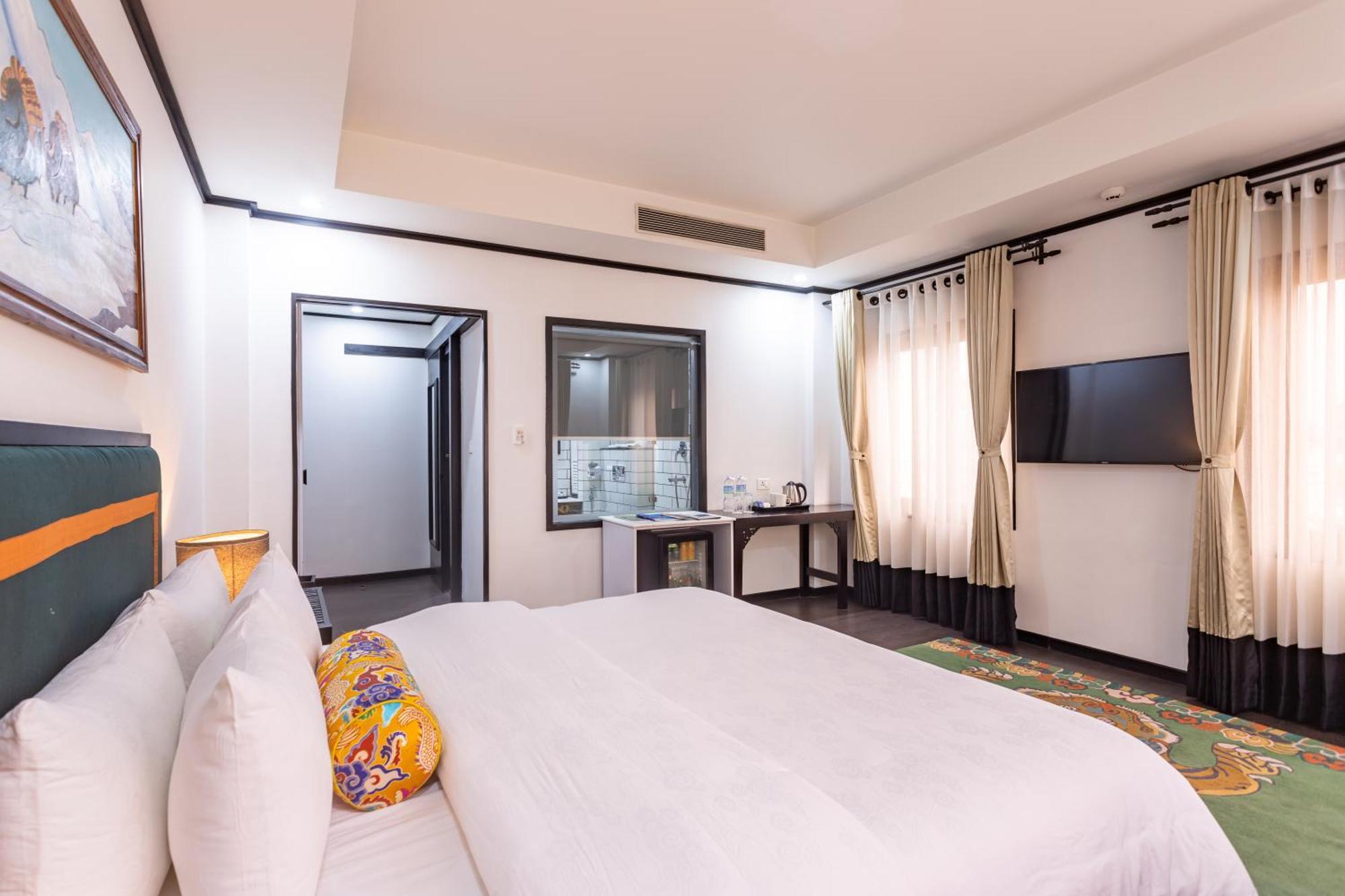 Hotel Lo Mustang Katmandu Eksteriør bilde